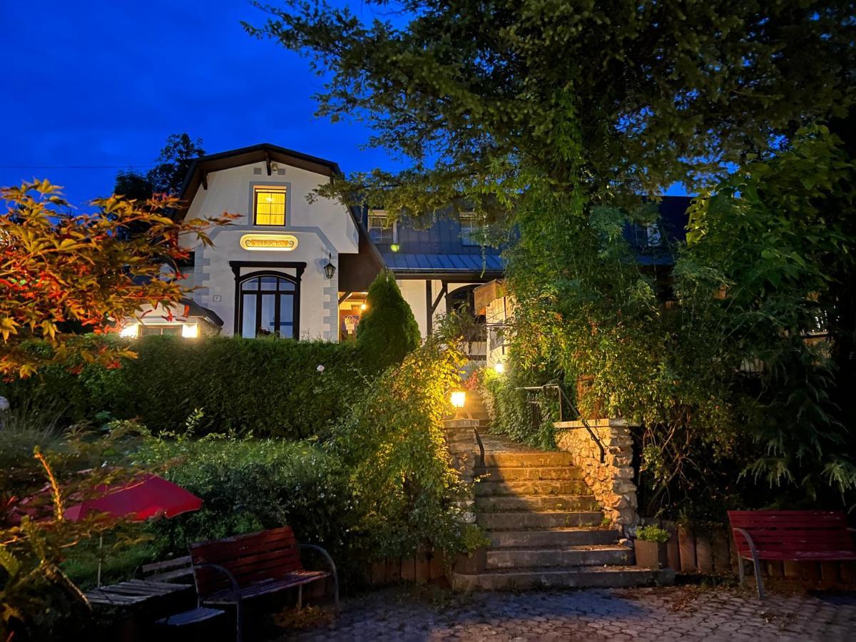 Penzion Talisman Rajecke Teplice Exterior photo